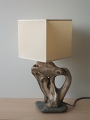 22 - Lampe en bois flotté