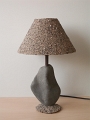 19 - Lampe à poser en galet naturel