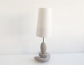 39 - Lampe à poser en galets naturels