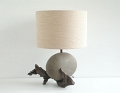 40 - Lampe à poser en galet naturel et flotté